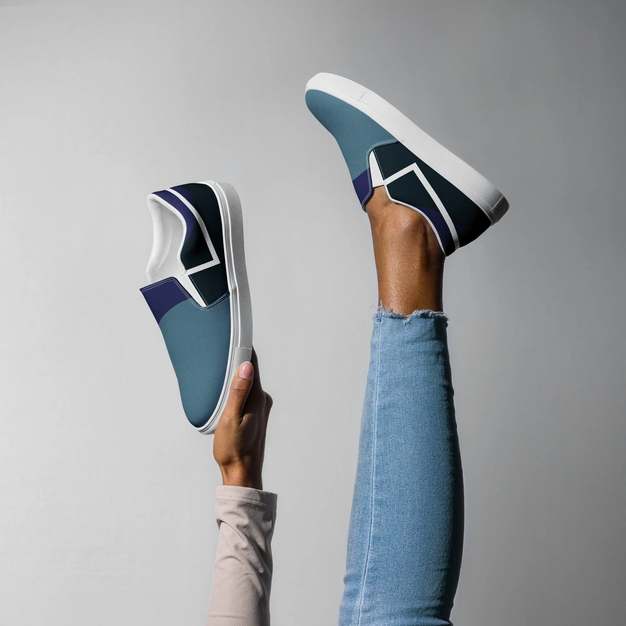 ARTIST Women’s Slip-On Canvas Shoes (Blue Shades)